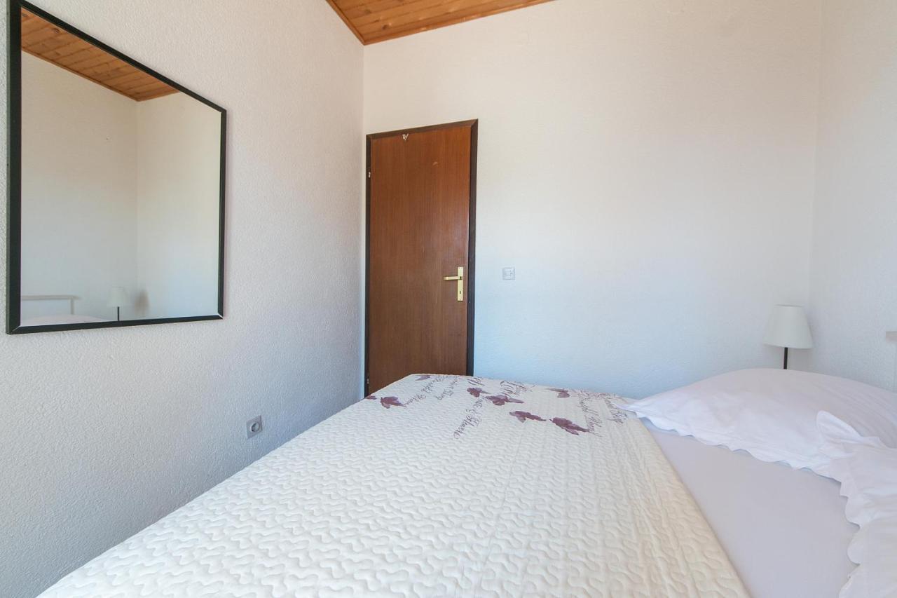 Apartment Zivogosce - Blato 1057D Buitenkant foto