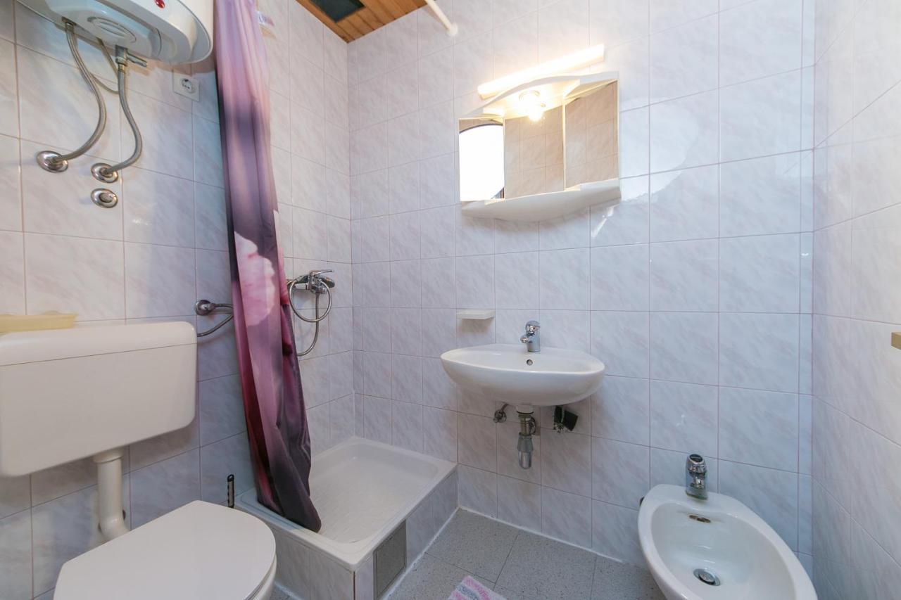 Apartment Zivogosce - Blato 1057D Buitenkant foto